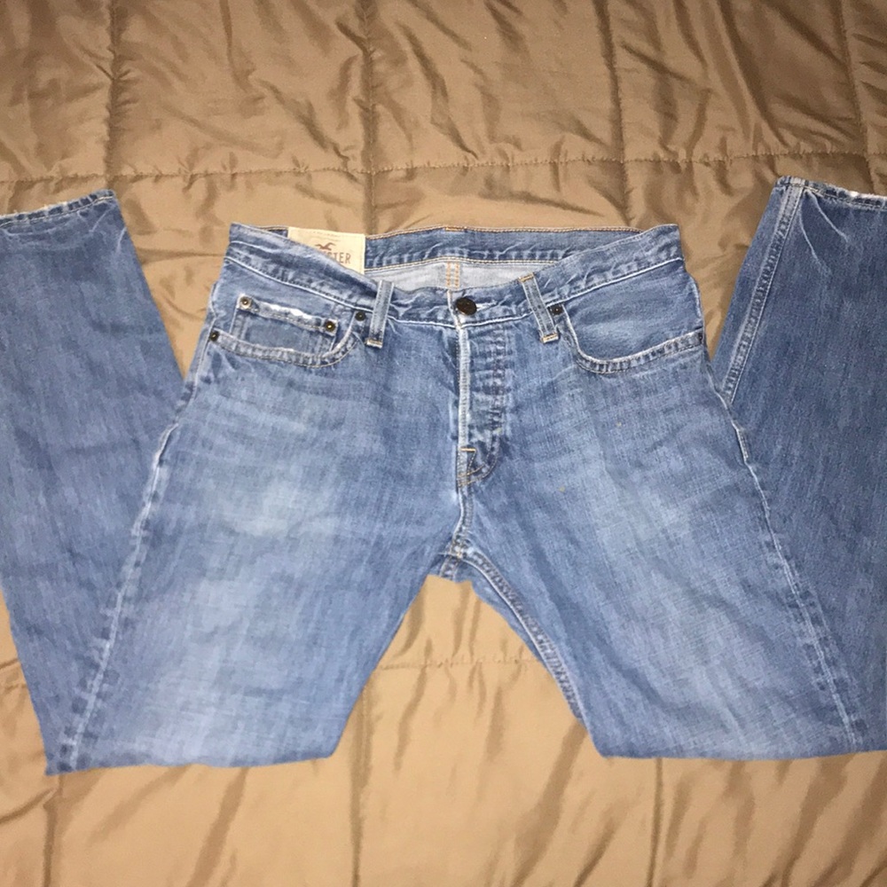 Hollister Guy’s Skinny Jeans